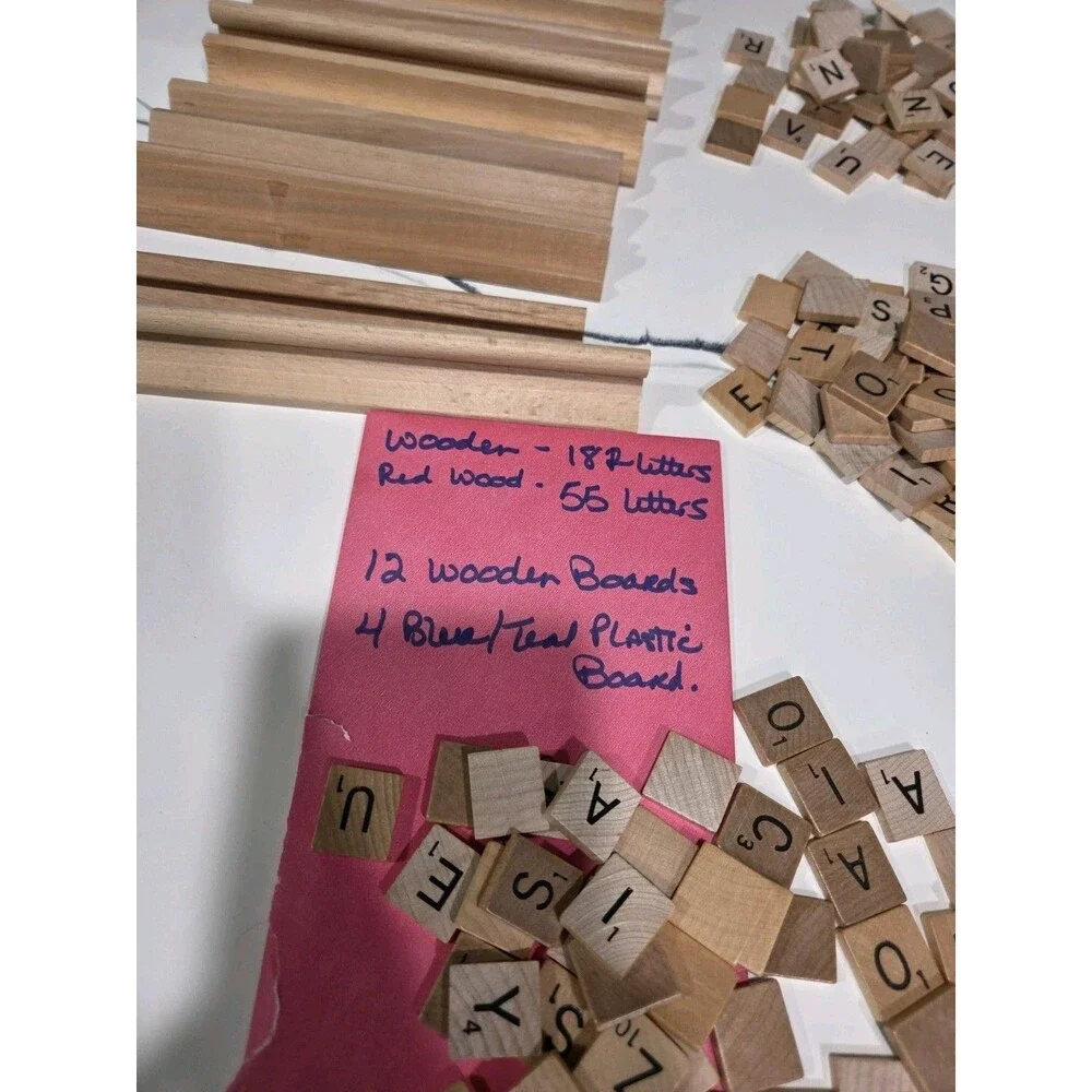 Scrabble Replacement Parts 182 Wood 55 Red Tiles 12 Wood & 4 Blue Racks B11